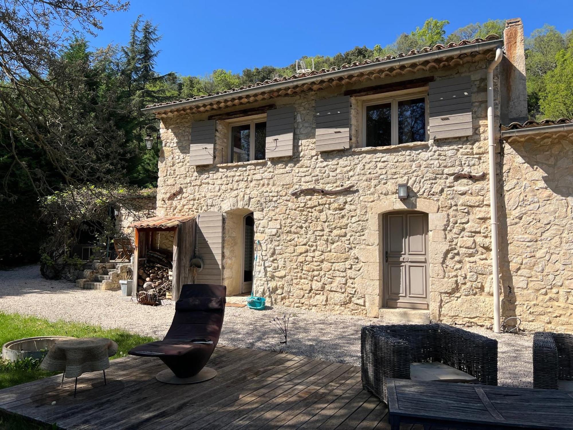 Gite Nature En Luberon Céreste Exteriér fotografie